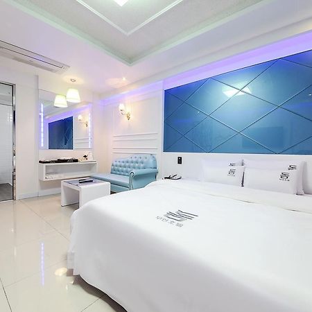 Dome Hotel Gwangju Metropolitan City Esterno foto