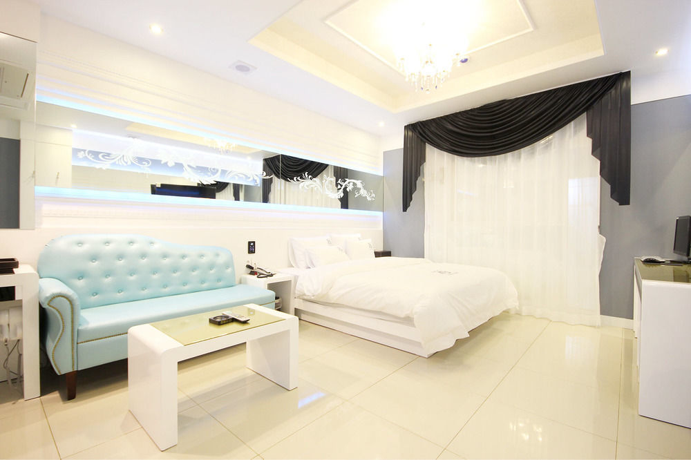 Dome Hotel Gwangju Metropolitan City Esterno foto