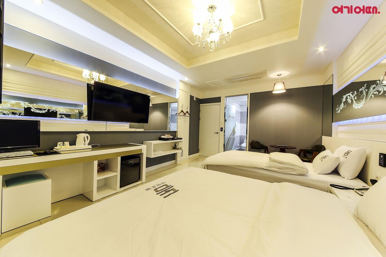 Dome Hotel Gwangju Metropolitan City Esterno foto