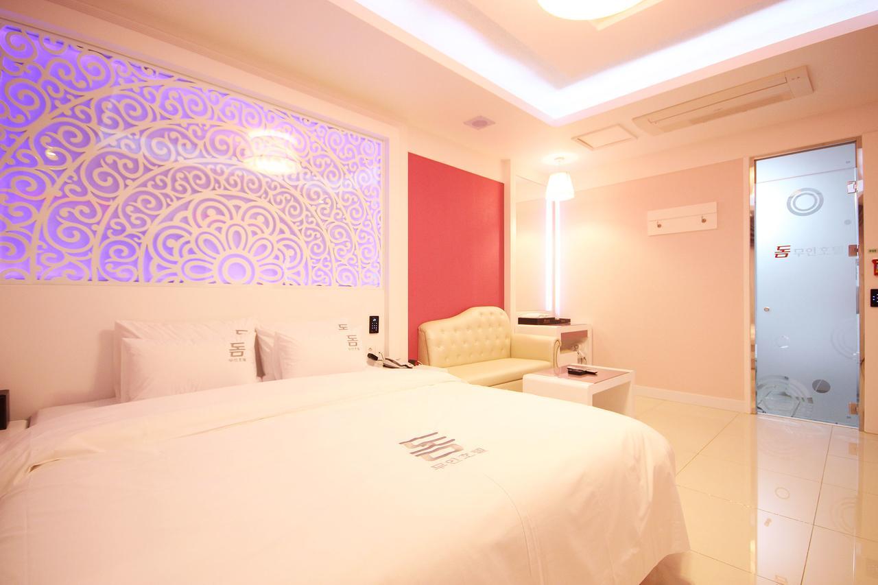Dome Hotel Gwangju Metropolitan City Esterno foto